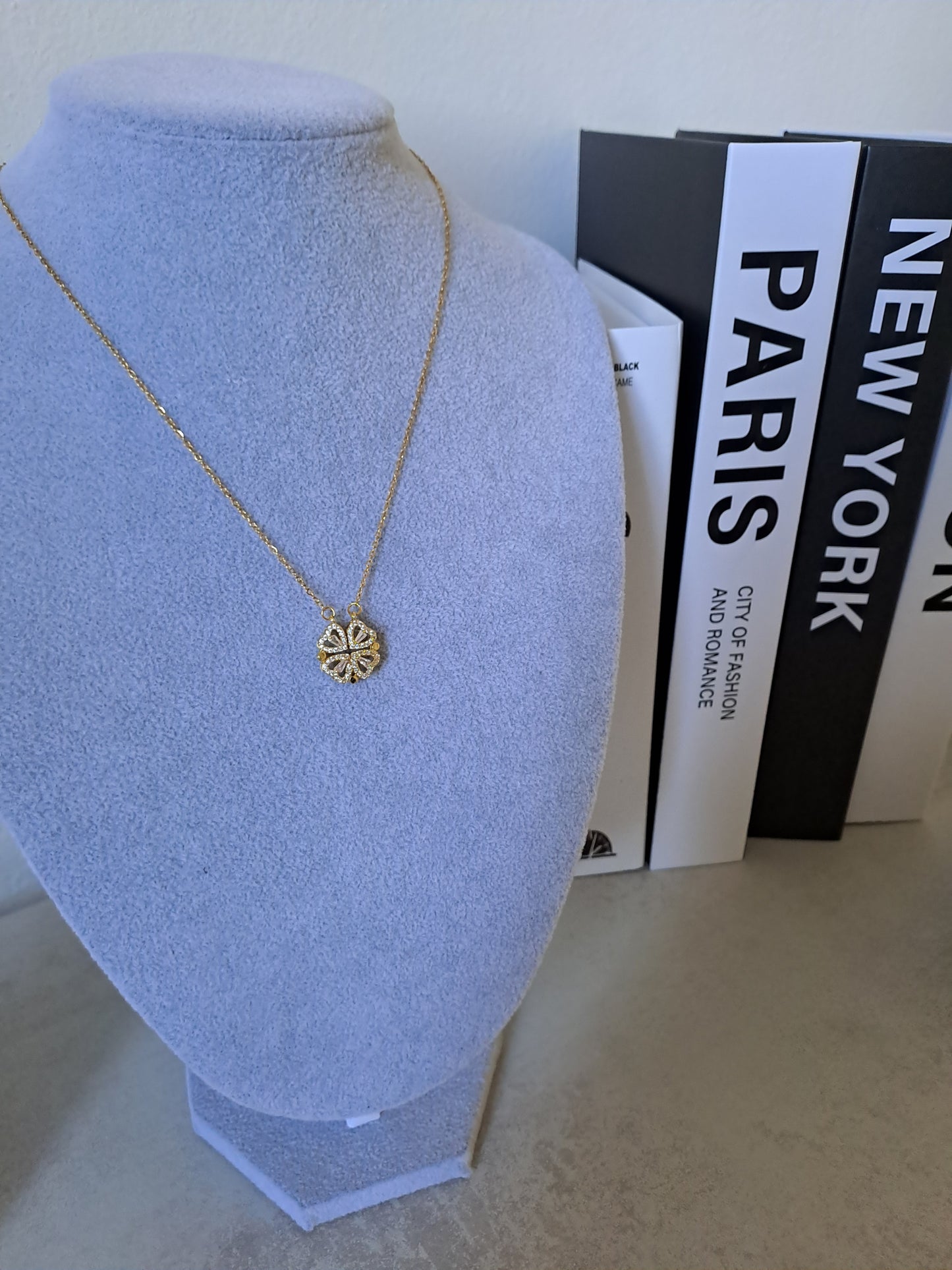 Flora Necklace