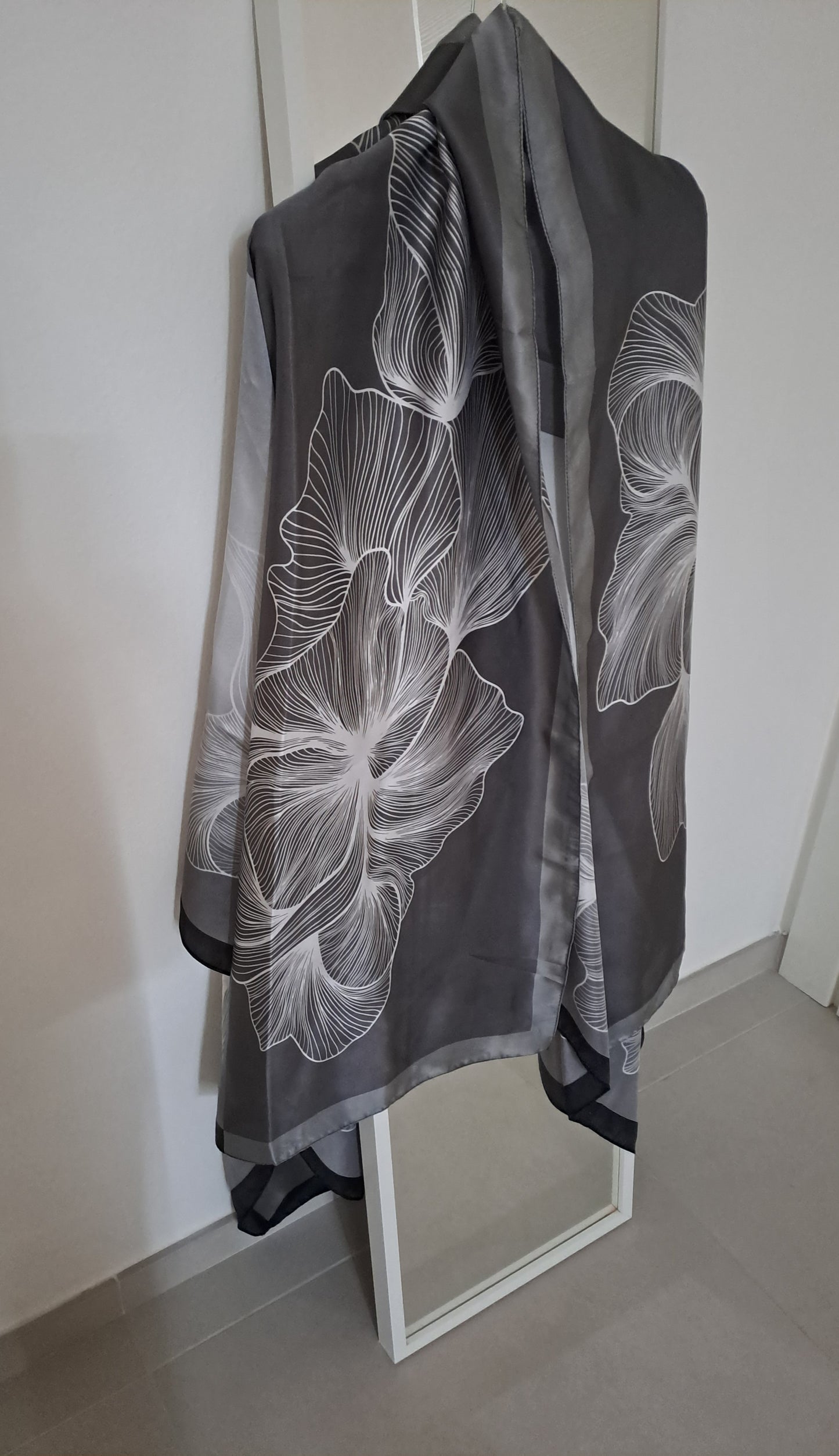 Silk effect stole/scarf