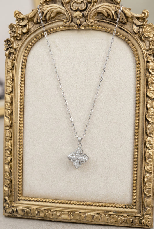 Nora Necklace