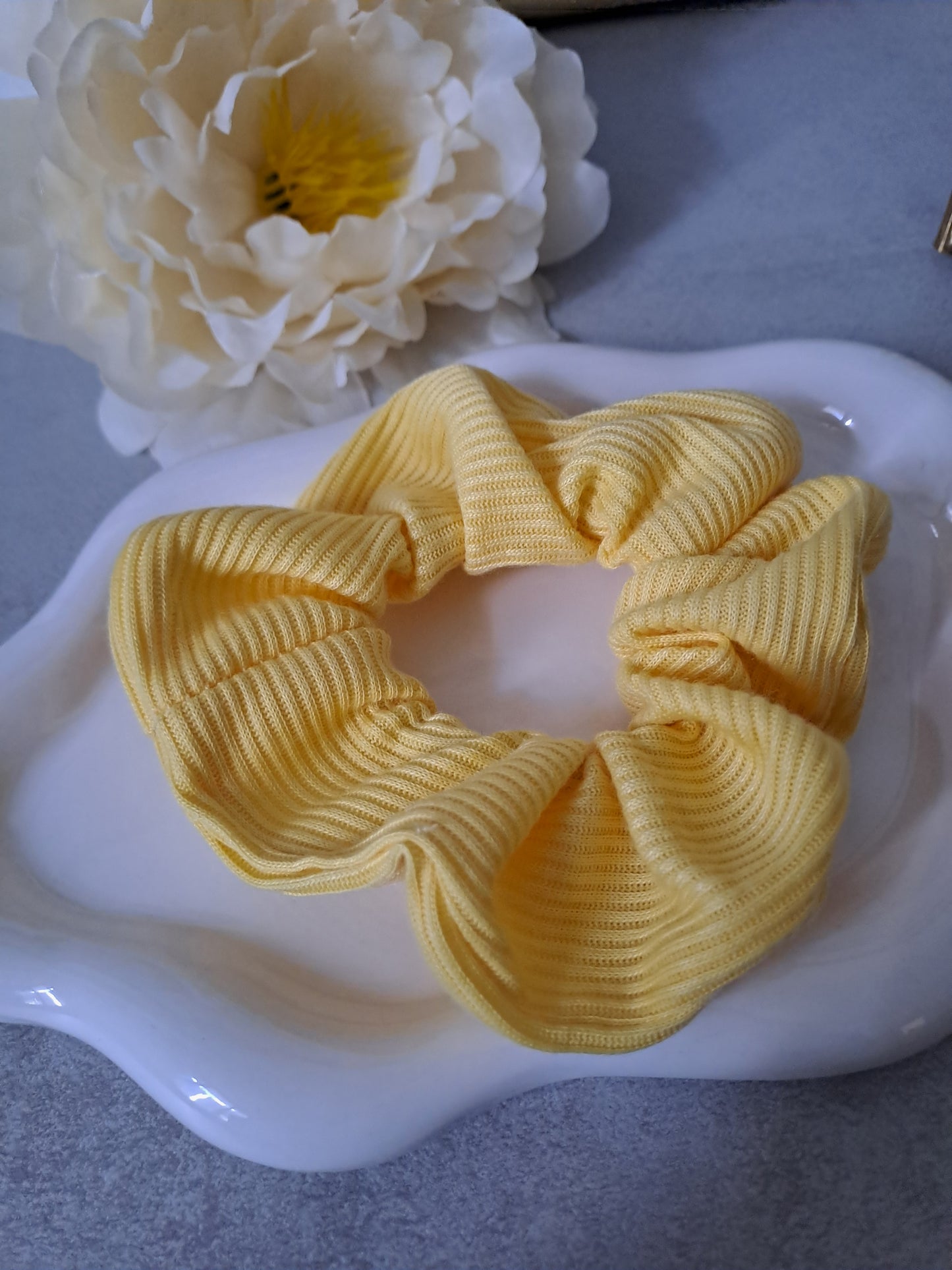 Scrunchie Yellow