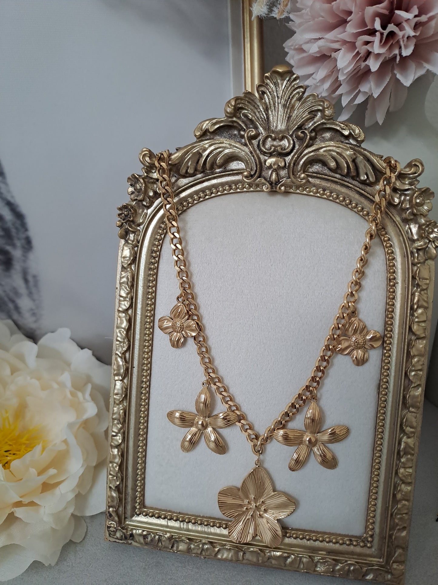 Collana Sulis